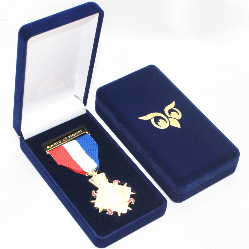 Item D-17L round shape Velvet Box for coin, necklace & badge, mm. 60*113*25, weights about 56g