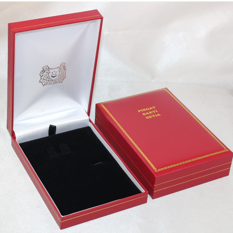 Item V-15S rectangle Leatherette Paper box for 75*120 mm medal, coin & badge, etc. mm. 97*143*34, weights about 170g